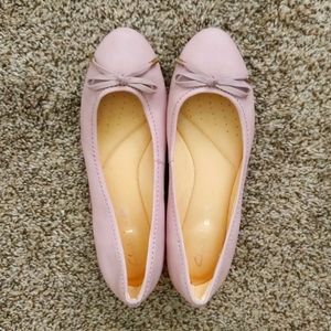 NWT Clark's cushion plus lavender comfortable flats